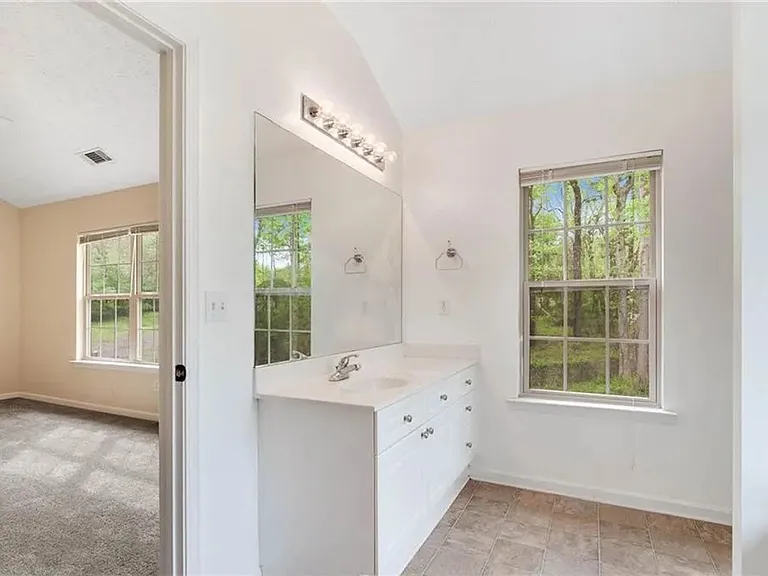 4056 Hill Station Ct — Photo 16