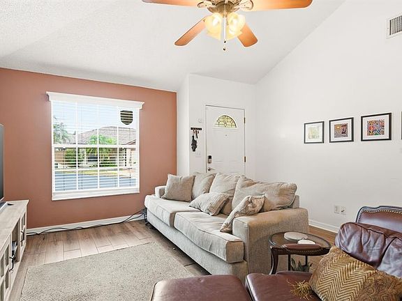 4th image of 2696 Rae Ct