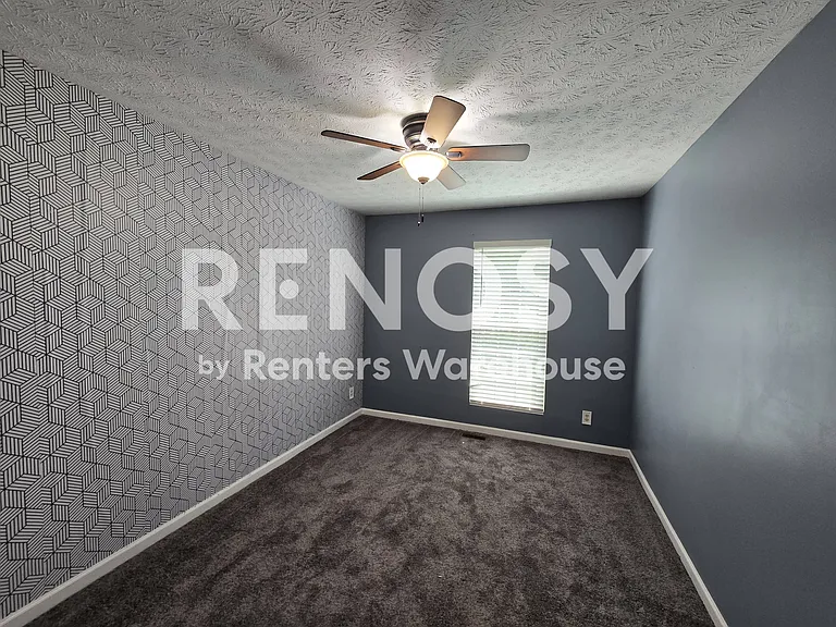 5533 Strathmoor Manor Cir — Photo 21