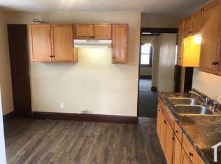 4038 N 25th St, Milwaukee, WI 53209