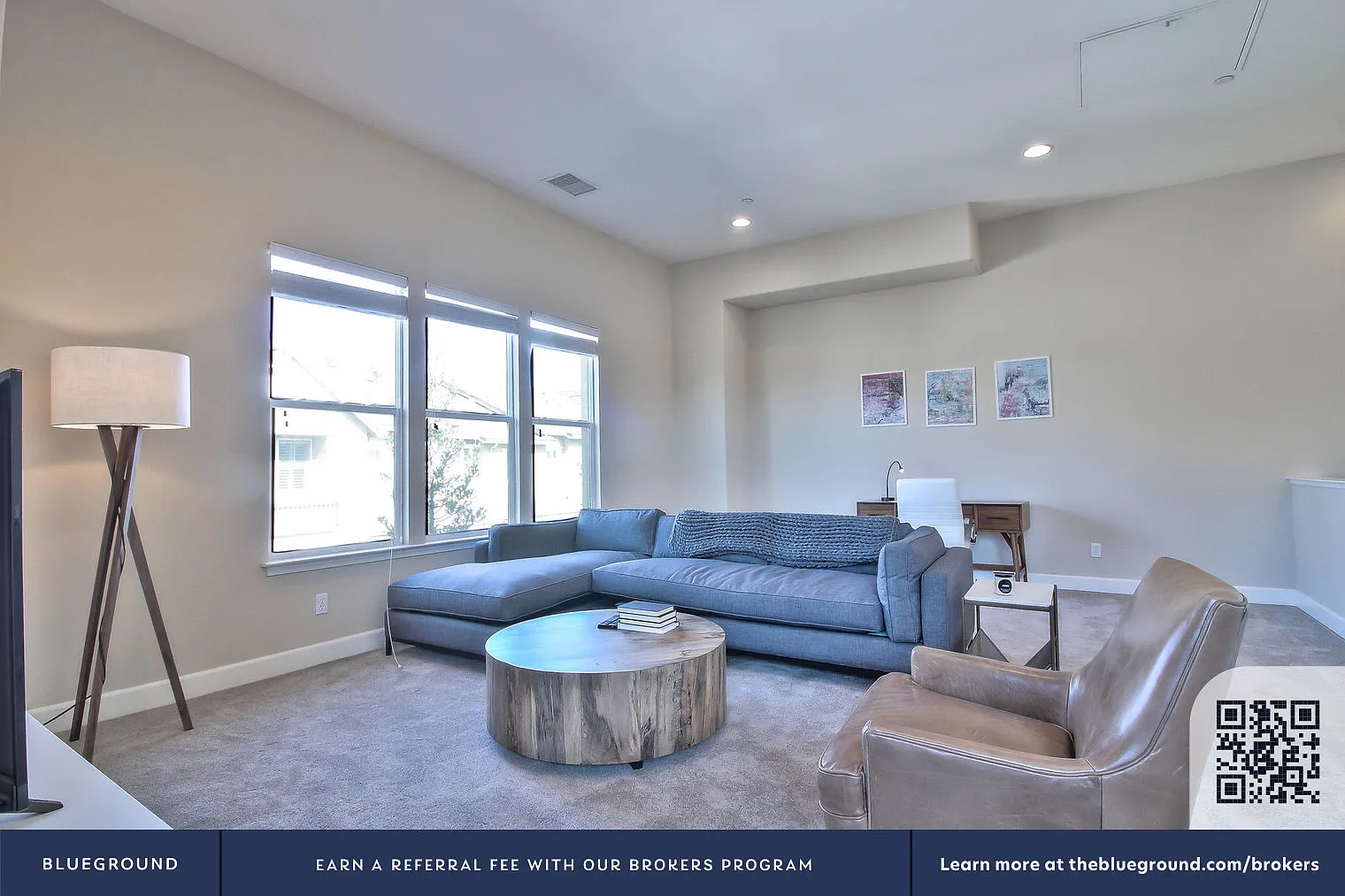 3 bed, 2.5 bath, 1892 sqft, $3,230 — Photo 3