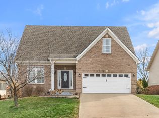 220 Paynes Landing Blvd, Georgetown, KY 40324