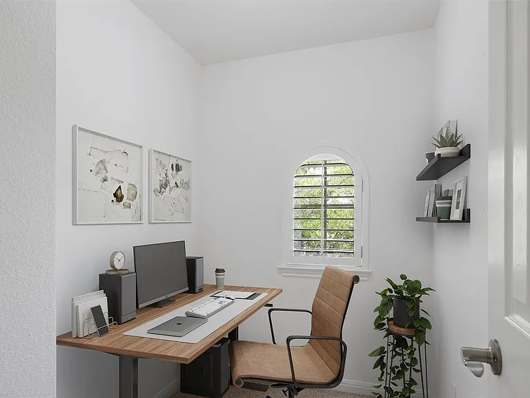 6425 Tasajillo Trl — Photo 29