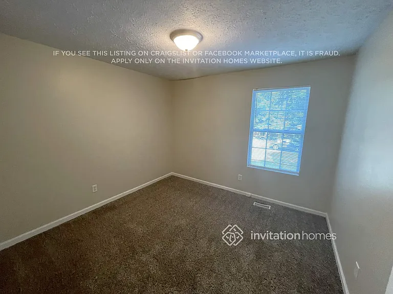 3528 W Melissa Ln — Photo 2