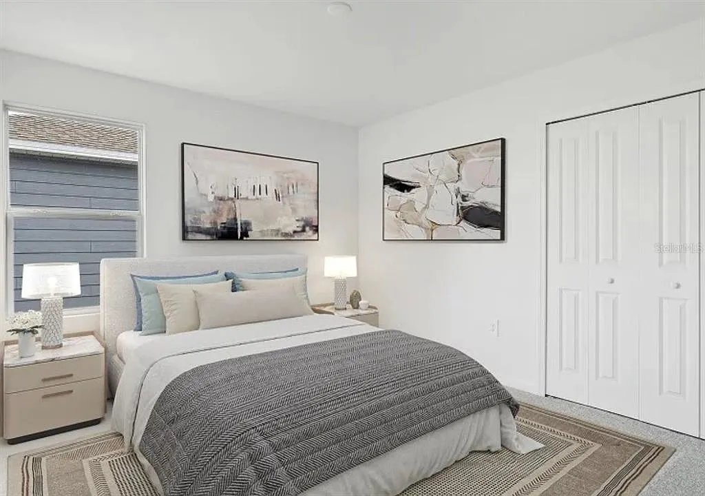 6 bed, 3.0 bath, 2467 sqft, $2,400 — Photo 3