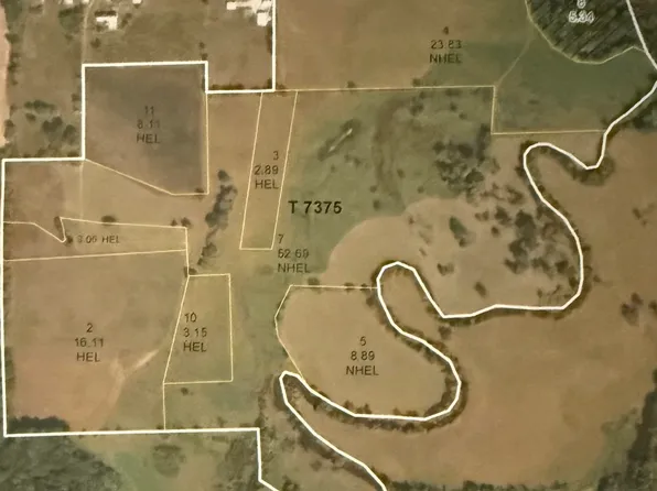 W Cedarville Rd, Freeport, IL 61032