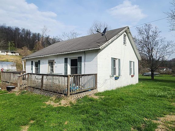 4th image of 2372 Harvey Rd