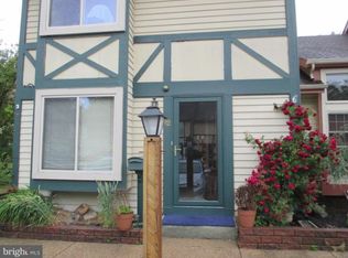 12 Dover Ct, Clementon, NJ 08021