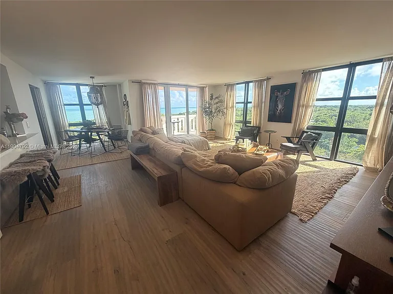 1121 Crandon Blvd #D608 — Photo 6