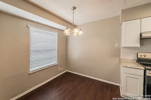 5915 Cliff Rdg — Photo 7