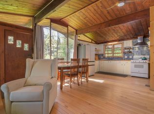 1310 Clif Reynolds Road, Cambridge, VT 05464