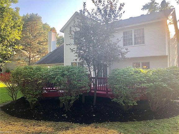 3rd image of 675 Greenwood Ct