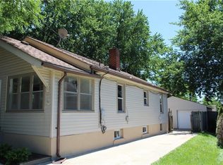 1005 E Sheridan Ave, Des Moines, IA 50316