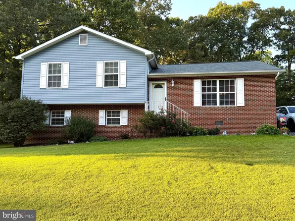 20725 Wolftrap St, Lexington Park, MD 20653