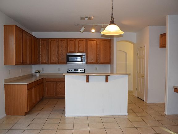 5th image of 3556 S 257th Ave