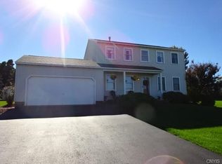 8121 Circuit Rider Path, Cicero, NY 13039