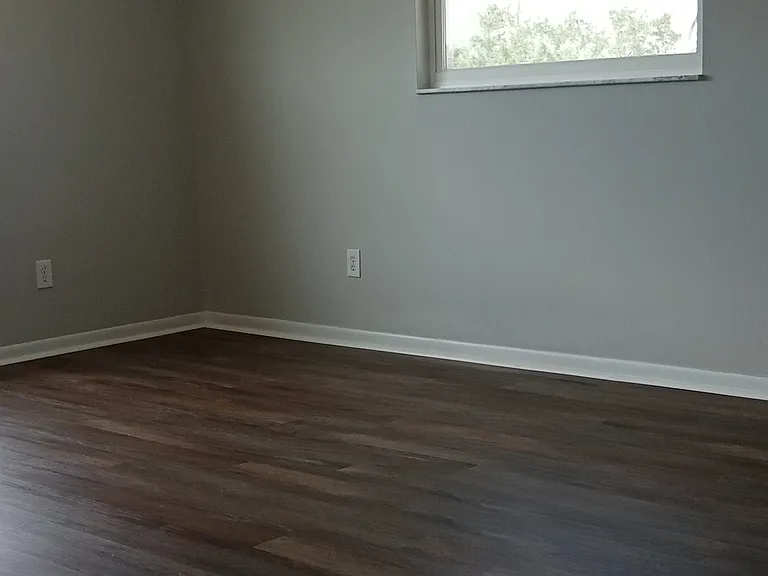 2019 McMullen Ave — Photo 10