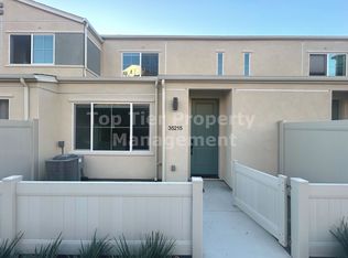 35215 Citrange Ln, Fallbrook, CA 92028