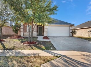 4704 Slide Rd, Fort Worth, TX 76244