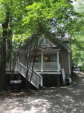2nd image of 394 Broyles St SE #2-1