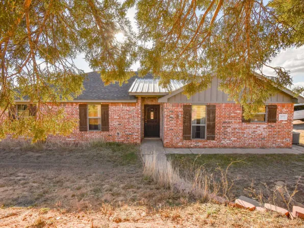 24570 Valleyview Dr, Canyon, TX 79015