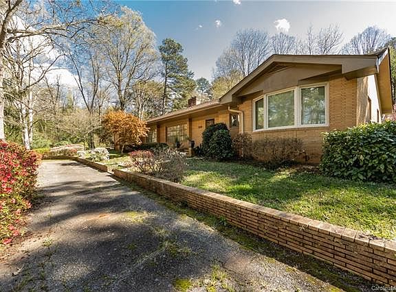 4th image of 6818 Markway Dr