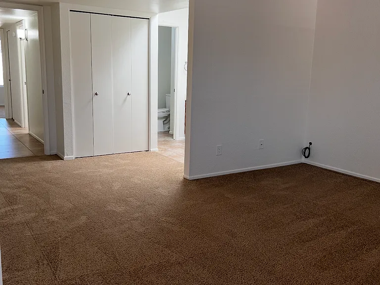4649 N Mountain Quail Rd — Photo 19