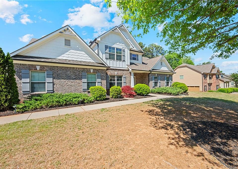 1st image of 1474 Ronald Reagan Ln