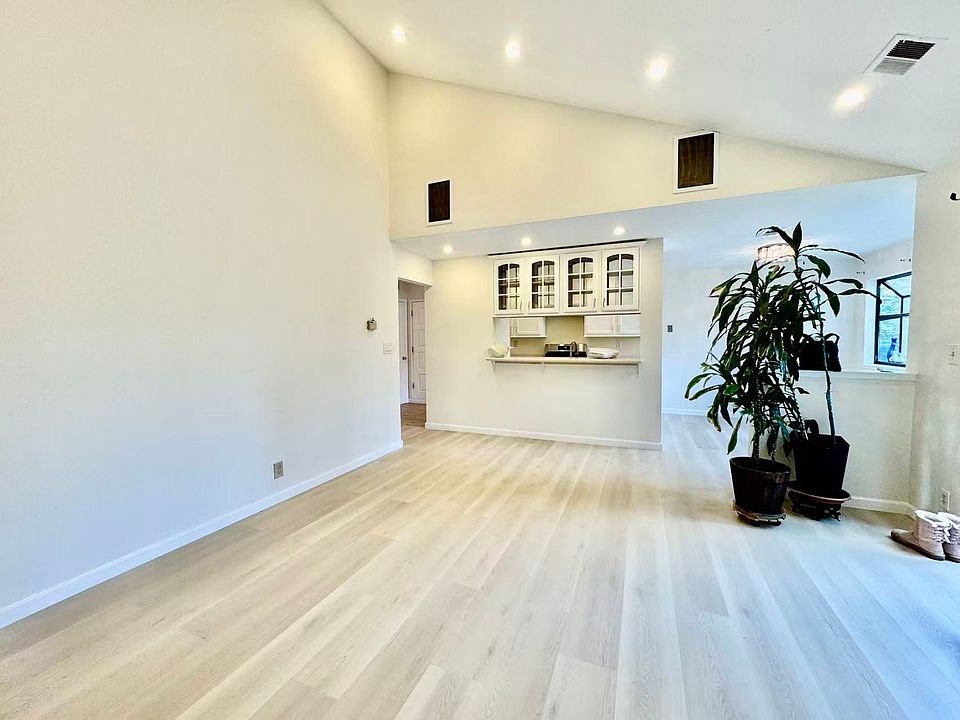 1st image of 21062 Gary Dr APT 222