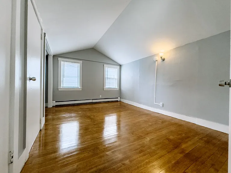 83 Bridge St — Photo 13