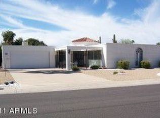16206 N Meadow Park Dr, Sun City, AZ 85351
