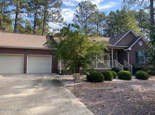 45 Live Oak Ln, Pinehurst, NC 28374