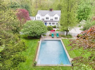 300 Cascade Rd, Stamford, CT 06903