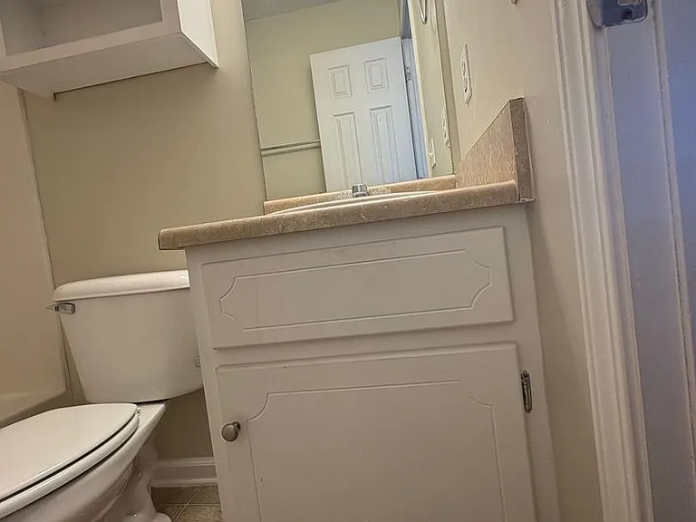 125 Winthrope Ln — Photo 30