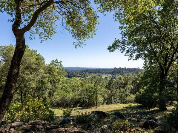1235 Forest View Dr, Meadow Vista, CA 95722