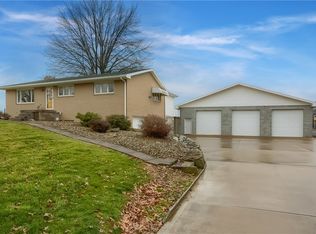 120 W Brewster Rd, Butler, PA 16001