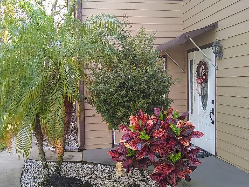 1st image of 27608 Lois Dr