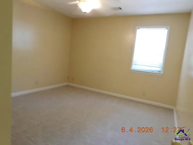 112 Charleston Ct — Photo 20