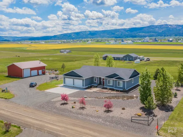 243 Meadow Grass Loop, Grangeville, ID 83530