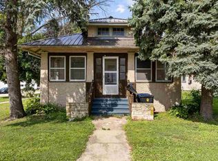 301 Plum St, Tipton, IA 52772