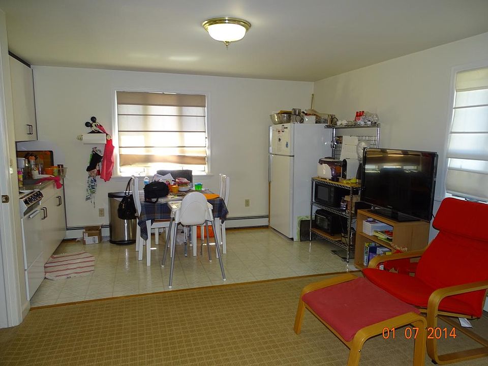2nd image of 2430 Marlboro St