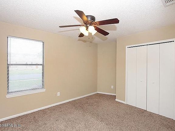 bedroom_700