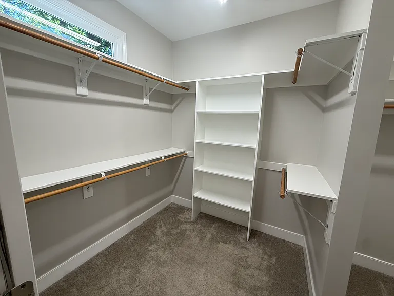 205 Tynemouth Dr — Photo 34
