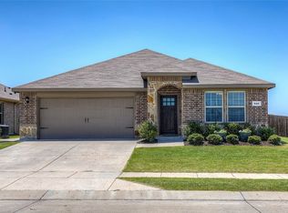 840 Newby Ln, Fate, TX 75189