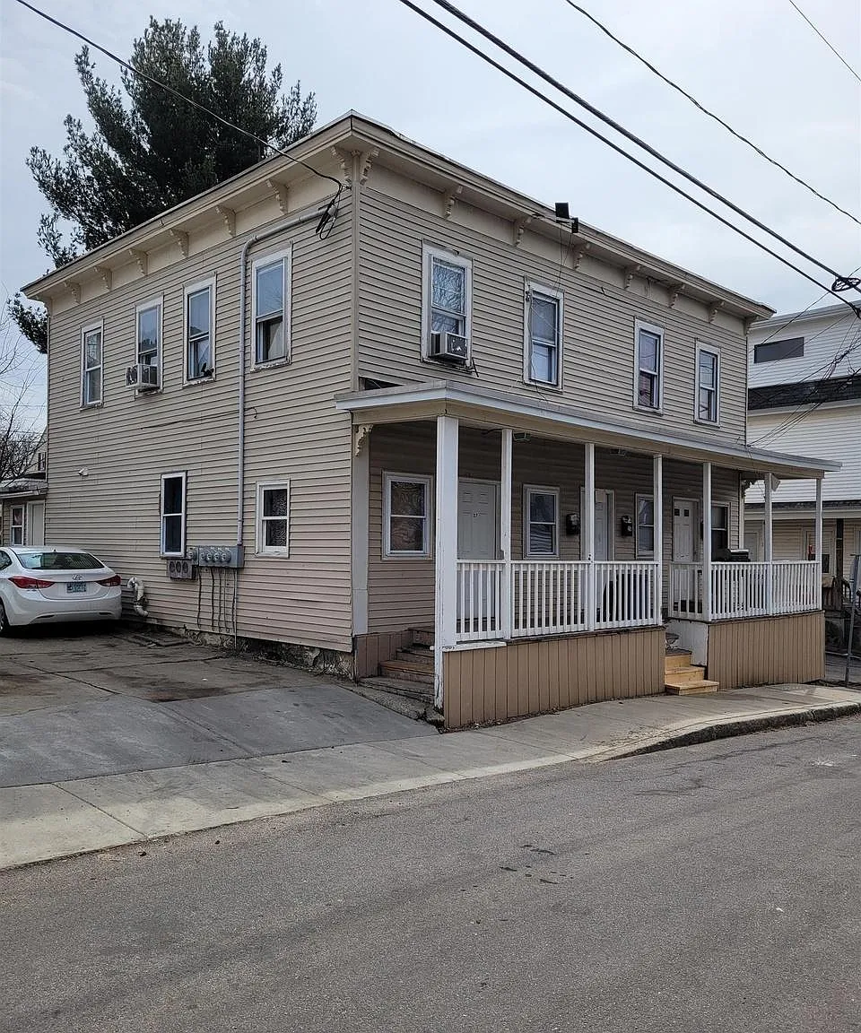 2 bed, 650 sqft, $1,600 — Photo 1