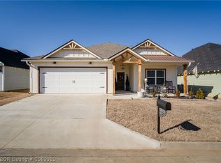 1825 Ebbing Loop, Barling, AR 72923