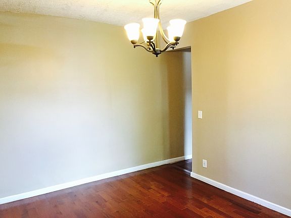 2nd image of 351 E 21st St APT 1B