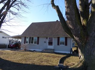 1110 8th Ave, Fulton, IL 61252