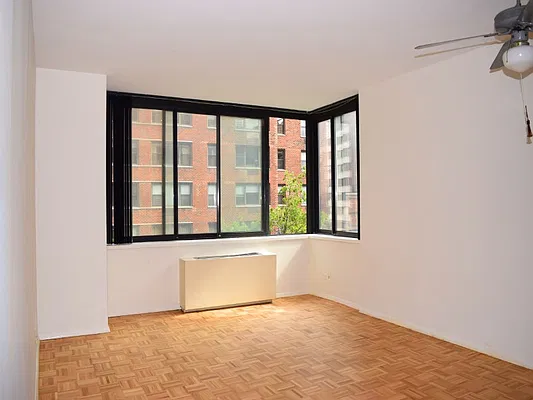 Rented by Sotheby's International Realty | media 3