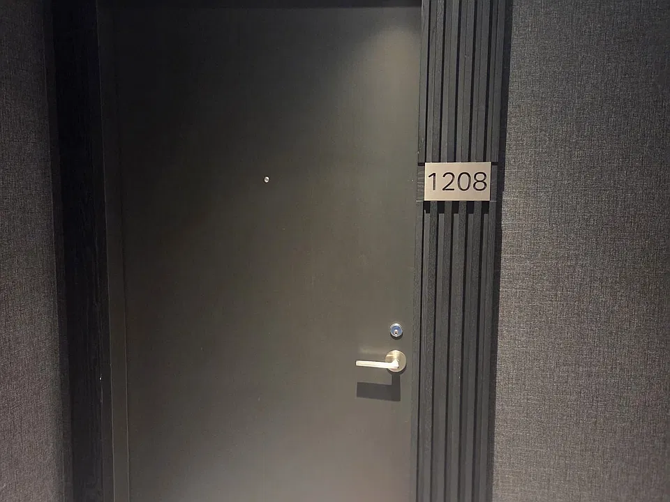 110 Broadway Ave #1208